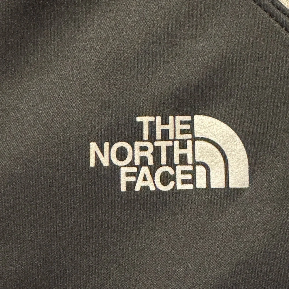 The North Face Mens Wind Stopper Jacket